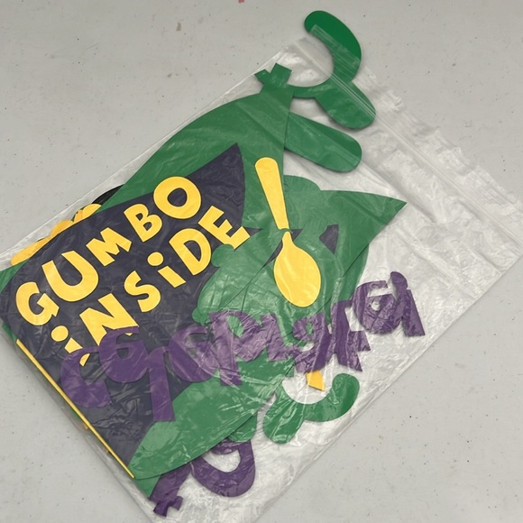 Mardi Gras-party in a box ! Everything you need ! - Picture 7 of 9